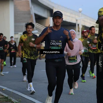 Runner Photo 6262163