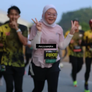 Runner Photo 6262172