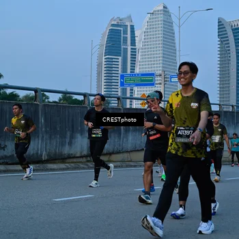 Runner Photo 6262174