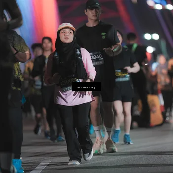 Runner Photo 6262179
