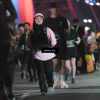 Runner Photo 6262181