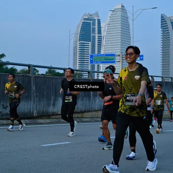 Runner Photo 6262202