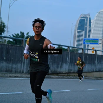 Runner Photo 6262215