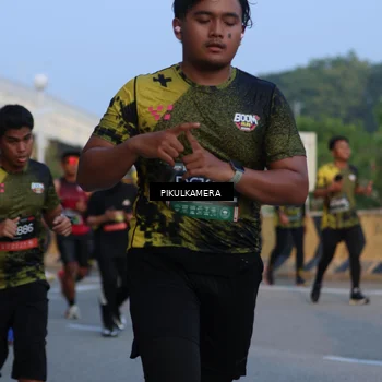 Runner Photo 6262230