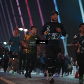 Runner Photo 6262233