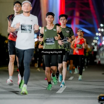 Runner Photo 6262236