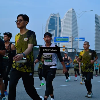 Runner Photo 6262239
