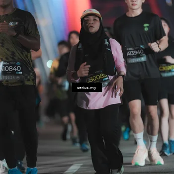 Runner Photo 6262247