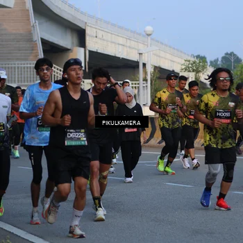Runner Photo 6262249