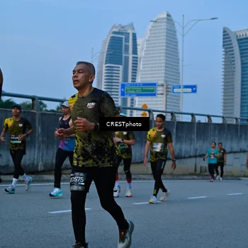 Runner Photo 6262255