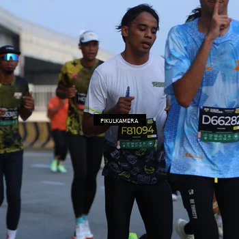 Runner Photo 6262288