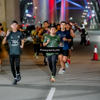 Runner Photo 6262289