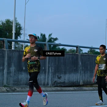 Runner Photo 6262293