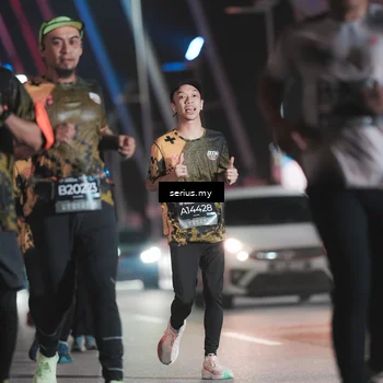 Runner Photo 6262322