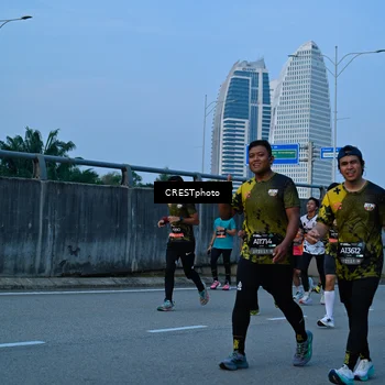 Runner Photo 6262323