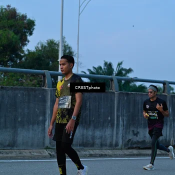 Runner Photo 6262324