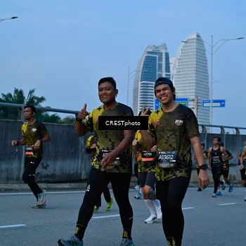 Runner Photo 6262340