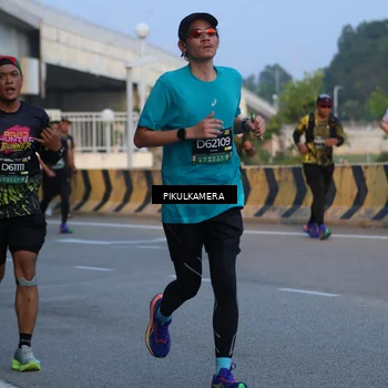 Runner Photo 6262349