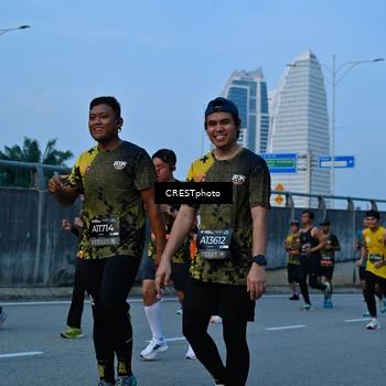 Runner Photo 6262360