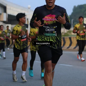 Runner Photo 6262363