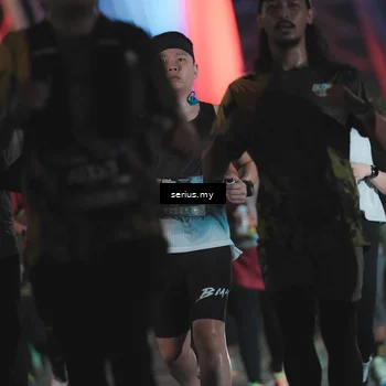 Runner Photo 6262364