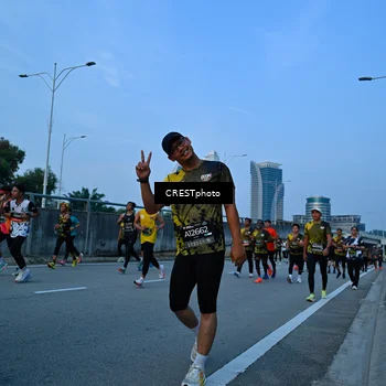 Runner Photo 6262376