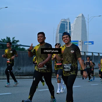 Runner Photo 6262380