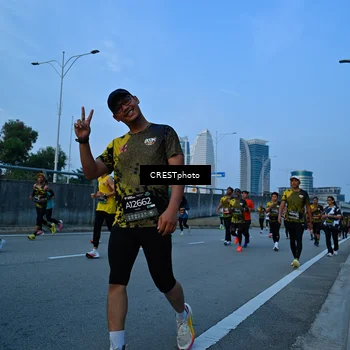 Runner Photo 6262395