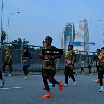 Runner Photo 6262411