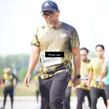 Runner Photo 6262412