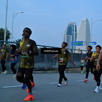 Runner Photo 6262413