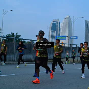 Runner Photo 6262417