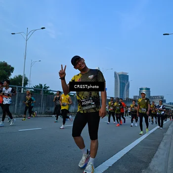 Runner Photo 6262428