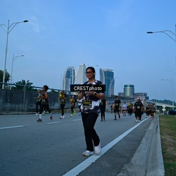 Runner Photo 6262472