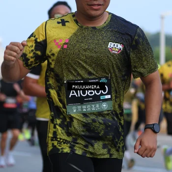 Runner Photo 6262498