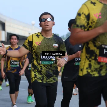 Runner Photo 6262511