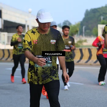 Runner Photo 6262615