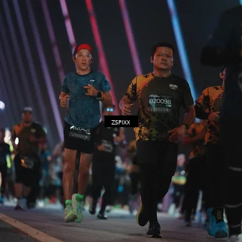 Runner Photo 6262637