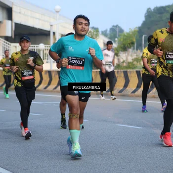 Runner Photo 6262646