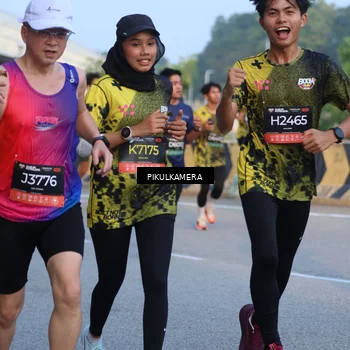 Runner Photo 6262741