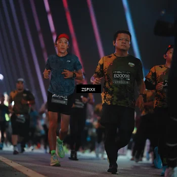 Runner Photo 6262742