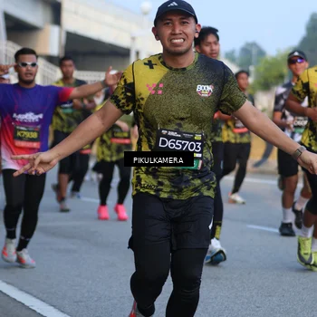 Runner Photo 6262820