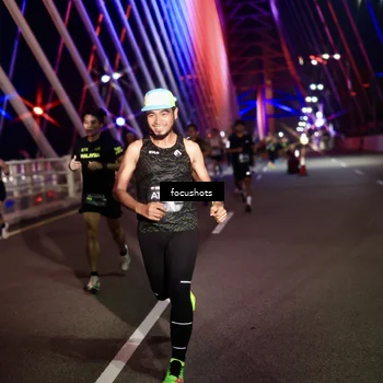 Runner Photo 6262824