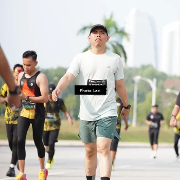 Runner Photo 6262846