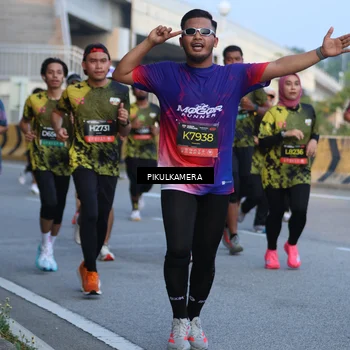 Runner Photo 6262850