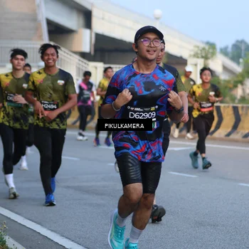 Runner Photo 6262967
