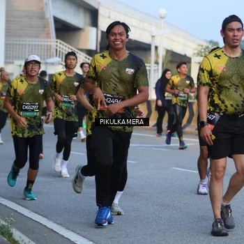 Runner Photo 6263007