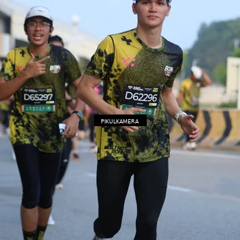 Runner Photo 6263061