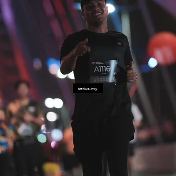 Runner Photo 6263062
