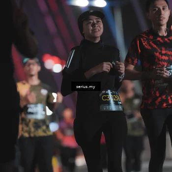Runner Photo 6263184